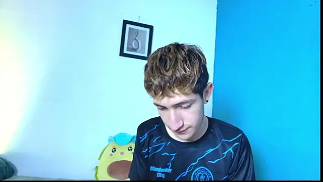 Erick Taylor3 online show from March 18, 8:43 pm