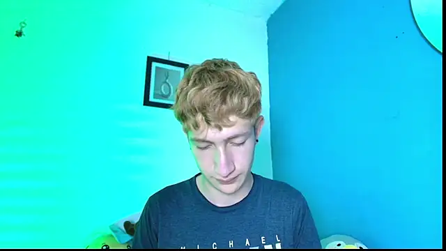 Erick Taylor3 online show from April 8, 7:48 pm