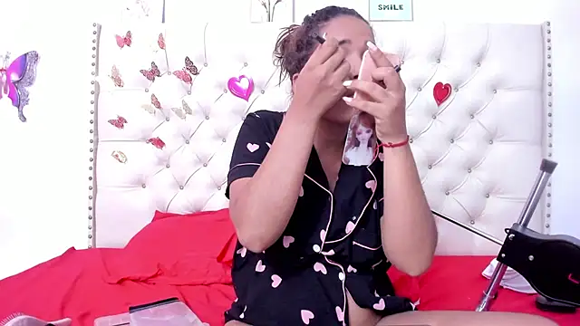 celena wonder online show from March 3, 6:59 pm