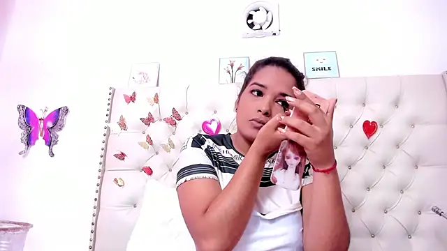 celena wonder online show from March 11, 7:08 pm