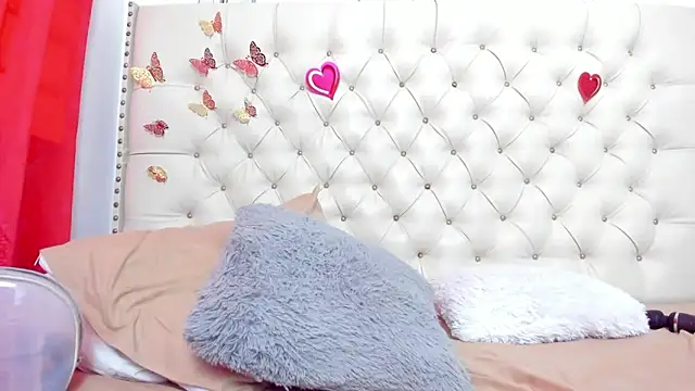 celena wonder online show from April 15, 7:58 pm