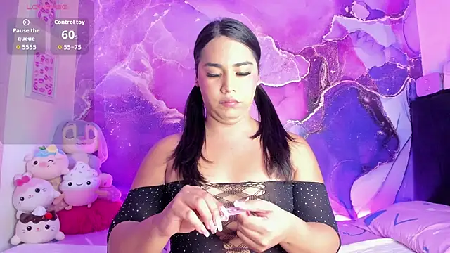 Snapshot of mishelbubble chatting on February 19, 8:17 pm mishelbubble online show from February 19, 8:17 pm