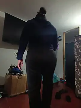 Snapshot of marimar_24 chatting on October 28, 12:04 pm marimar 24 online show from October 28, 12:04 pm