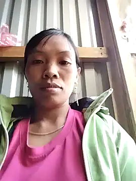 Snapshot of dinnavi chatting on October 23, 1:48 am dinnavi online show from October 23, 1:48 am