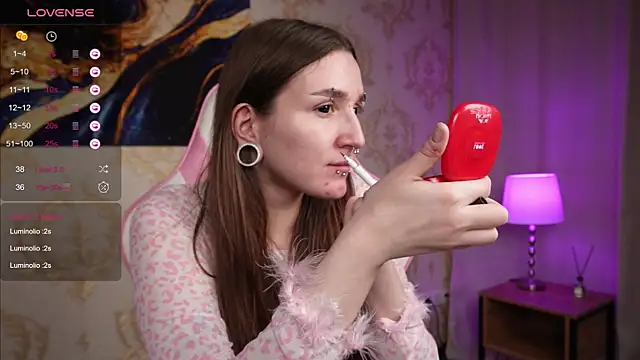 Snapshot of Wilder_Wein chatting on October 31, 6:32 am Wilder Wein online show from October 31, 6:32 am