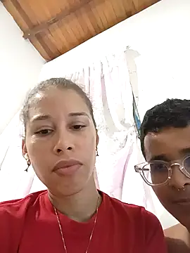 Snapshot of Luis_Stars chatting on October 25, 1:27 am Luis Stars online show from October 25, 1:27 am