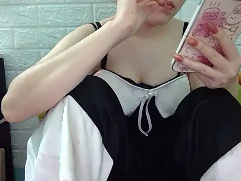 May2k2 online show from January 19, 7:34 am