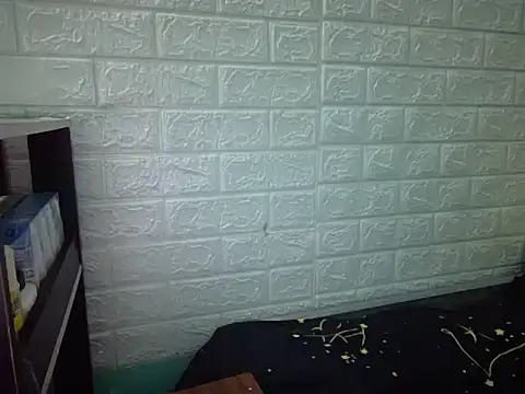 Snapshot of May2k2 chatting on November 13, 3:49 pm May2k2 online show from November 13, 3:49 pm