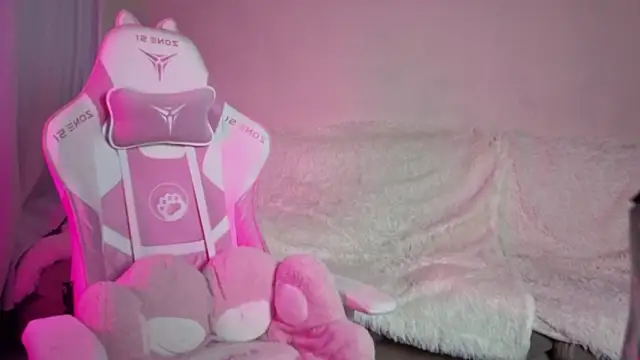 LumiCeleste online show from October 27, 8:32 pm