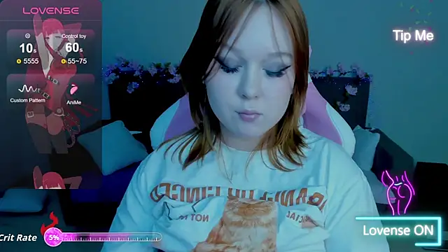 Snapshot of Lovly_Vixen chatting on November 10, 5:51 pm Lovly Vixen online show from November 10, 5:51 pm