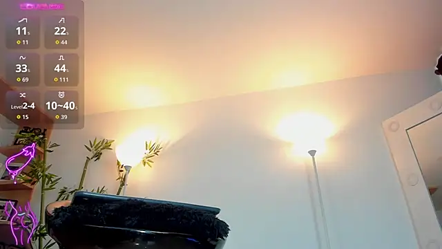 JessicaPratt online show from September 30, 1:17 pm