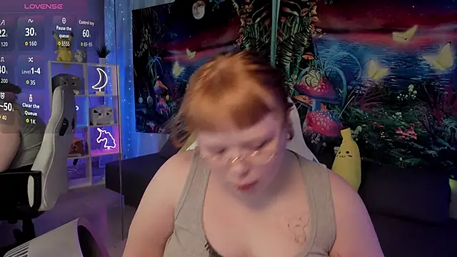 LottieReed online show from November 6, 1:59 pm