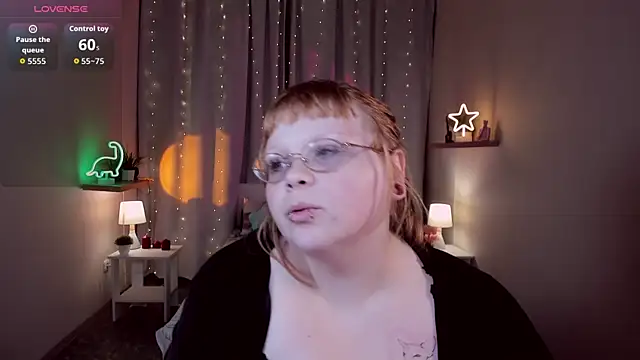 LottieReed online show from November 14, 1:37 pm