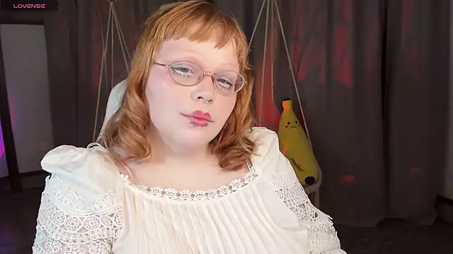 LottieReed online show from February 12, 6:18 pm