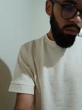 Snapshot of FerrariniHott chatting on November 30, 5:52 am FerrariniHott online show from November 30, 5:52 am