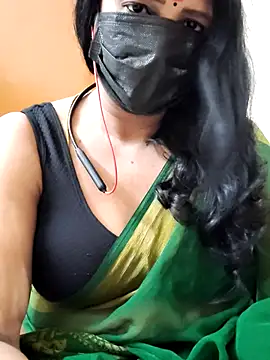 Snapshot of tamilammu1431 chatting on June 28, 6:58 pm tamilammu1431 online show from June 28, 6:58 pm