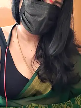 Snapshot of tamilammu1431 chatting on July 5, 4:19 am tamilammu1431 online show from July 5, 4:19 am