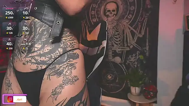 Snapshot of Dalia_Vorhees chatting on November 22, 1:48 am Dalia Vorhees online show from November 22, 1:48 am