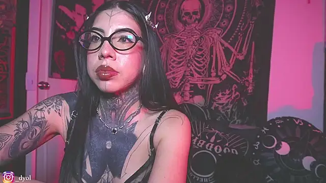 Dalia Vorhees online show from January 9, 1:34 am