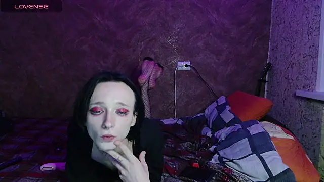 Snapshot of rick_boys chatting on December 4, 7:35 pm rick boys online show from December 4, 7:35 pm