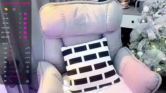 Monica-666888- online show from April 16, 9:39 pm