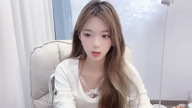 Snapshot of babyting-888- chatting on November 19, 1:33 pm babyting-888- online show from November 19, 1:33 pm