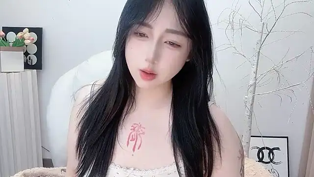 Snapshot of Love-hanzaizai718 chatting on November 29, 2:06 pm Love-hanzaizai718 online show from November 29, 2:06 pm