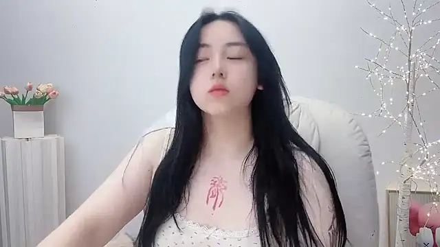 Snapshot of Love-hanzaizai718 chatting on November 10, 8:14 pm Love-hanzaizai718 online show from November 10, 8:14 pm