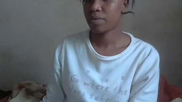 AdorableAfricanStar69 online show from November 25, 4:46 am