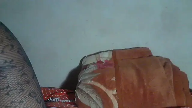 AdorableAfricanStar69 online show from December 16, 2:05 am