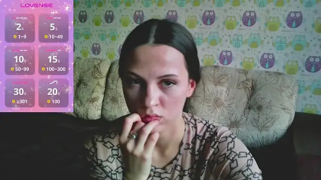 Snapshot of Ilussionmoon chatting on October 23, 11:20 am Ilussionmoon online show from October 23, 11:20 am