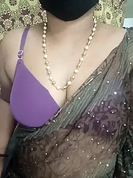 Snapshot of telugucrazygirl chatting on October 24, 7:51 am telugucrazygirl online show from October 24, 7:51 am