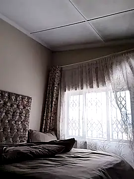 IndianLara online show from November 14, 10:41 am