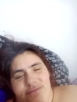 Snapshot of blanca24325 chatting on November 6, 11:03 am blanca24325 online show from November 6, 11:03 am