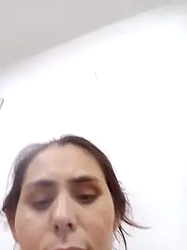 Snapshot of blanca24325 chatting on November 19, 4:45 am blanca24325 online show from November 19, 4:45 am