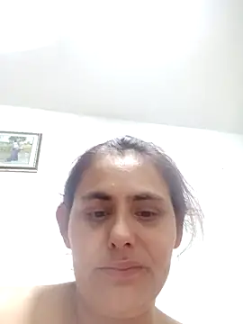 Snapshot of blanca24325 chatting on November 7, 3:44 am blanca24325 online show from November 7, 3:44 am