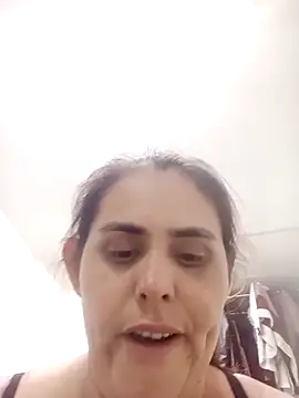 Snapshot of blanca24325 chatting on November 17, 12:03 am blanca24325 online show from November 17, 12:03 am