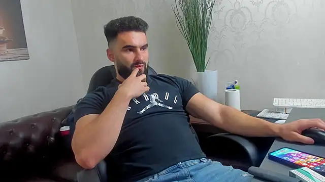 MicahLane online show from October 25, 4:33 am