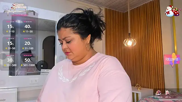 Hanna curvy  online show from December 4, 11:09 am