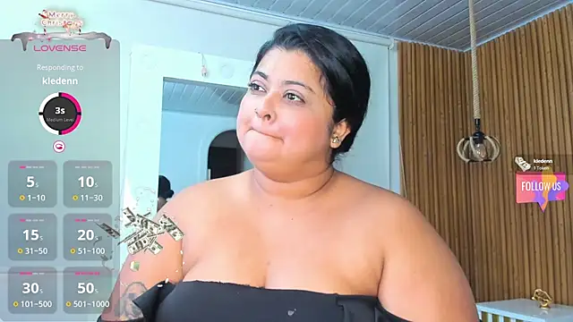 Hanna curvy  online show from November 11, 11:27 am