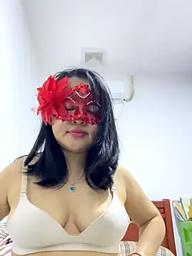 Snapshot of Lona_Thien chatting on October 26, 5:35 pm Lona Thien online show from October 26, 5:35 pm