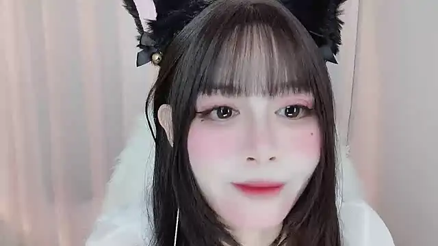 Snapshot of -zhuzhu-999- chatting on July 9, 5:01 pm -zhuzhu-999- online show from July 9, 5:01 pm