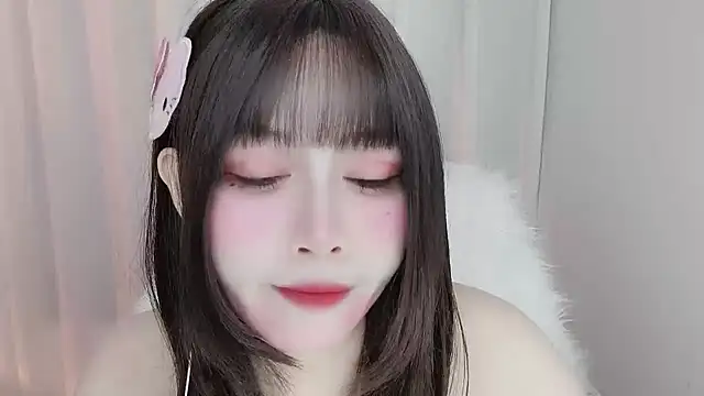 Snapshot of -zhuzhu-999- chatting on June 22, 10:18 pm -zhuzhu-999- online show from June 22, 10:18 pm