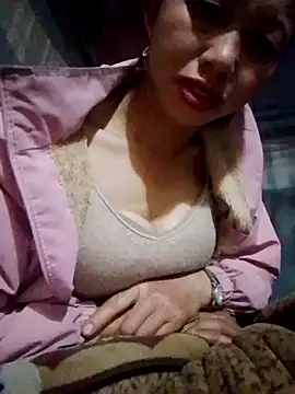 Snapshot of TRIEUTRIEU20 chatting on October 26, 5:57 pm TRIEUTRIEU20 online show from October 26, 5:57 pm