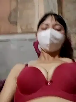 Snapshot of TRIEUTRIEU20 chatting on November 10, 8:30 am TRIEUTRIEU20 online show from November 10, 8:30 am