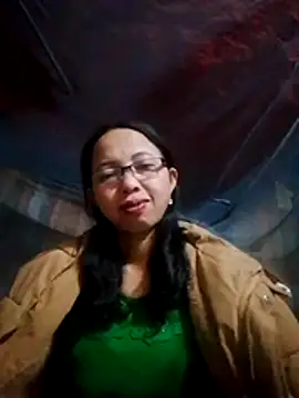 Snapshot of TRIEUTRIEU20 chatting on November 24, 3:01 pm TRIEUTRIEU20 online show from November 24, 3:01 pm