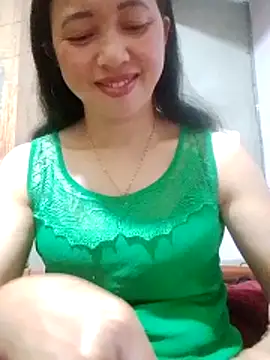 TRIEUTRIEU20 online show from May 8, 2:21 pm