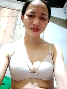 Snapshot of TRIEUTRIEU20 chatting on November 9, 7:18 pm TRIEUTRIEU20 online show from November 9, 7:18 pm