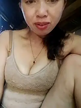 TRIEUTRIEU20 online show from May 21, 1:36 am