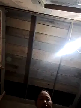 Snapshot of TRIEUTRIEU20 chatting on November 18, 12:59 am TRIEUTRIEU20 online show from November 18, 12:59 am